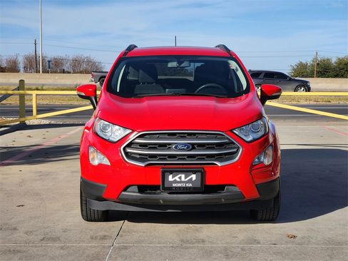 Used 2021 Ford EcoSport SE image 2