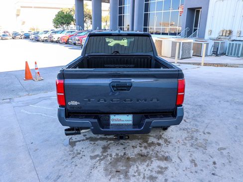 Used 2025 Toyota Tacoma SR5 image 8