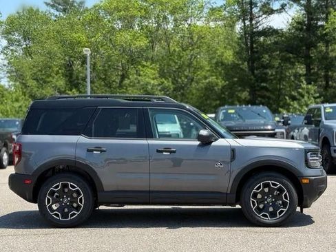 New 2026 Ford Bronco Sport Outer Banks w/ Outer Banks Tech Package+ AWD/4WD image 3