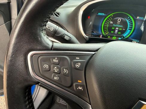 Used 2017 Chevrolet Volt Premier w/ Driver Confidence II Package image 22