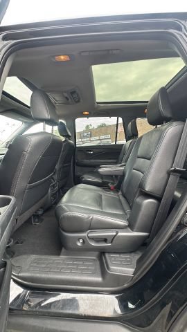 Used 2018 Honda Pilot Elite image 15