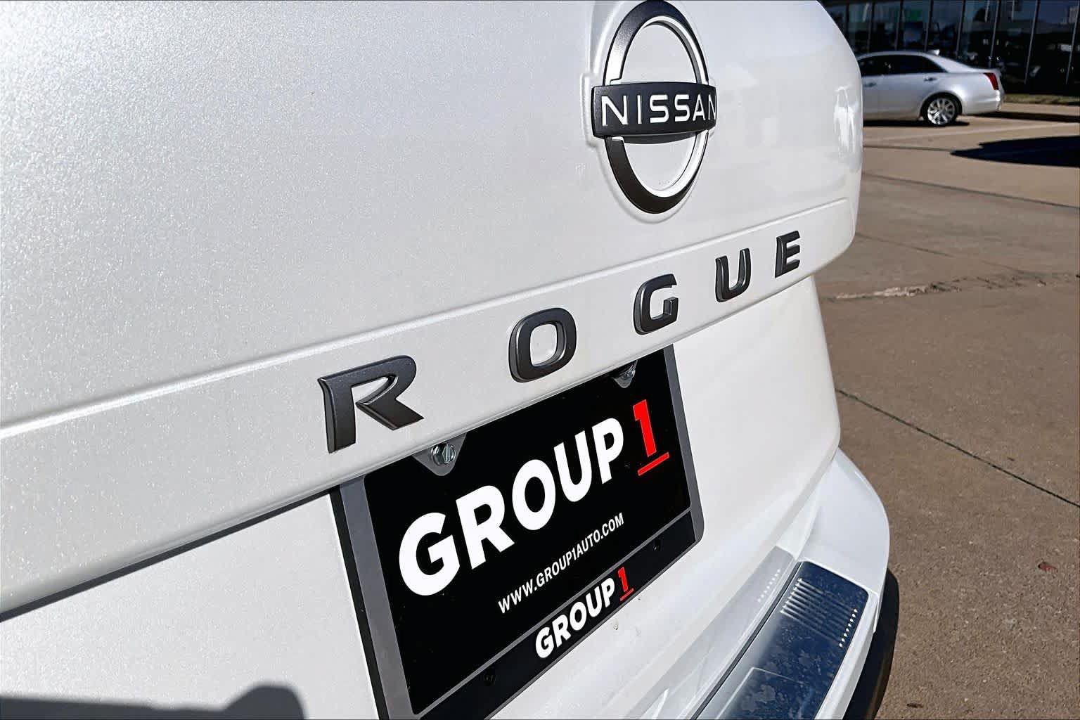 New 2026 Nissan Rogue SV AWD/4WD image 15
