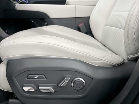 Used 2024 Hyundai Santa Fe Calligraphy AWD/4WD image 20