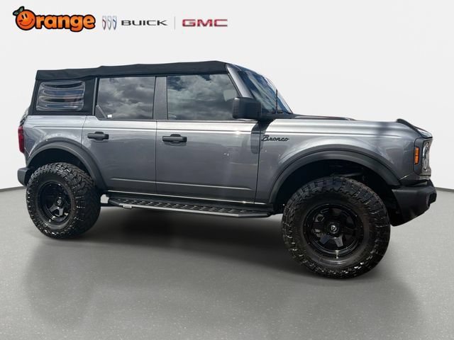 Used 2022 Ford Bronco 4-Door AWD/4WD image 2