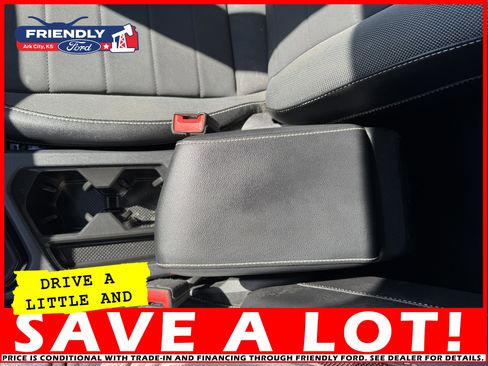 Used 2023 Volkswagen Taos SE image 29