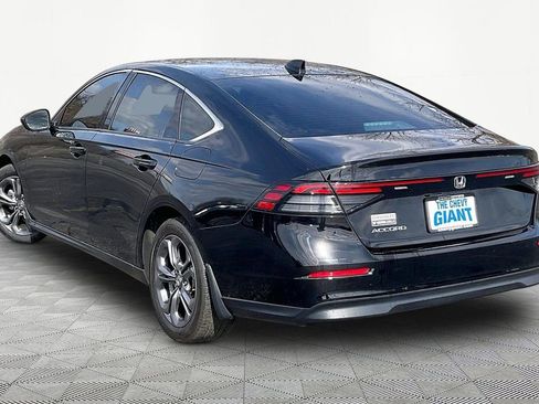 Used 2023 Honda Accord EX image 4