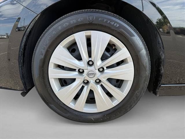 Used 2025 Nissan Sentra S FWD image 25