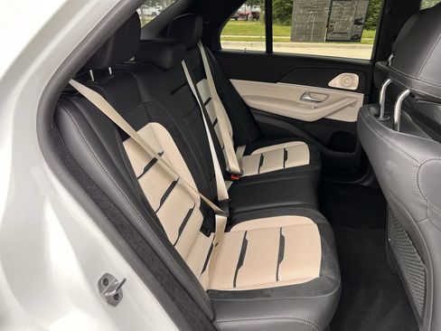 Used 2024 Mercedes-Benz GLE 53 AMG 4MATIC image 25