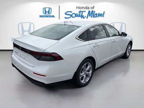 New 2026 Honda Accord LX image 7