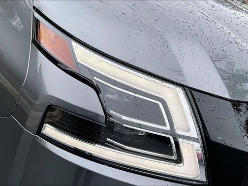 Used 2023 Nissan Armada SL w/ Midnight Edition Package image 27