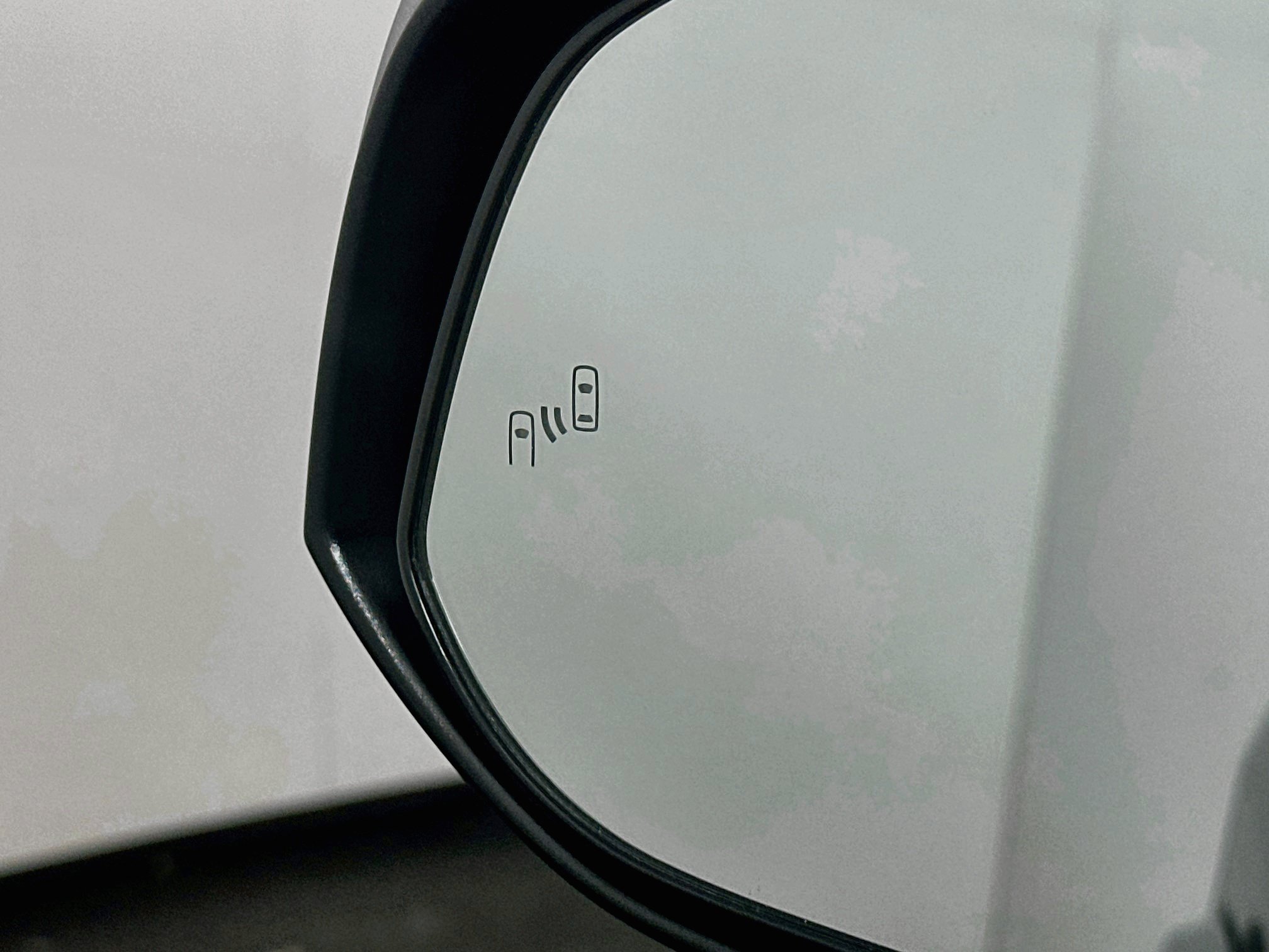 Used 2023 Toyota RAV4 XLE Premium FWD image 16