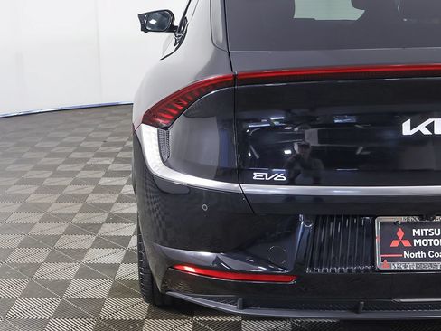 Used 2022 Kia EV6 Wind w/ Wind Technology Package AWD/4WD image 17