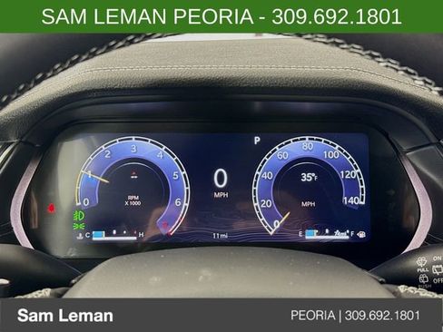 New 2025 Jeep Grand Cherokee Limited w/ Black Appearance Package image 12