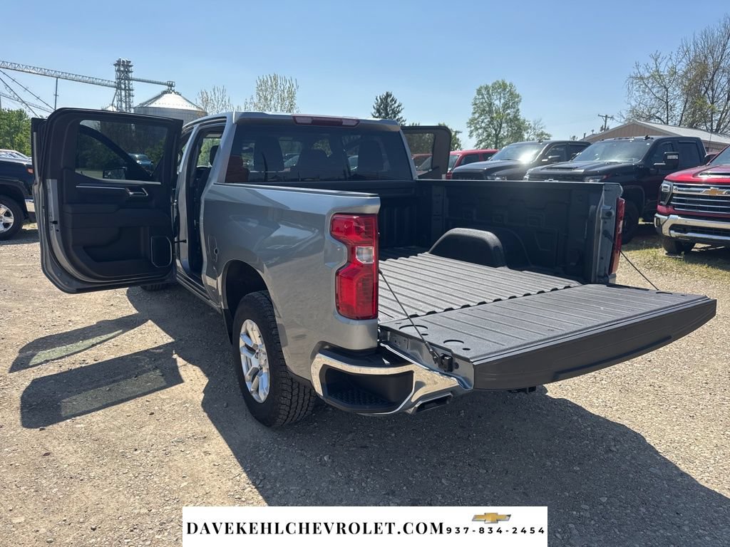 Used 2026 Chevrolet Silverado 1500 LT AWD/4WD image 31