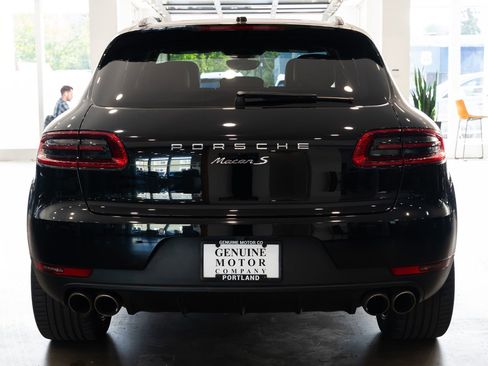 Used 2017 Porsche Macan S AWD/4WD image 5