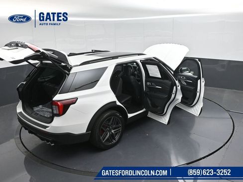 New 2026 Ford Explorer ST w/ Sun And Sound Package image 61