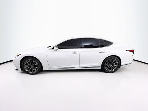 Used 2021 Lexus LS 500 RWD image 4