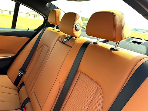 New 2026 BMW 330i Sedan w/ Premium Package RWD image 17