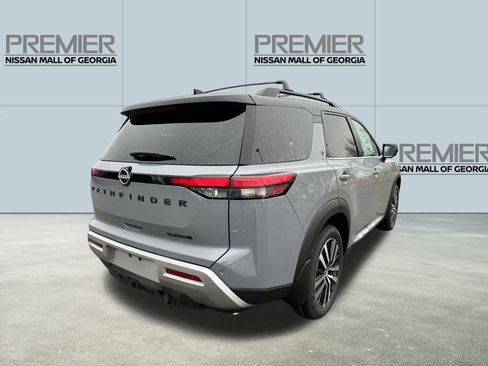 New 2025 Nissan Pathfinder Platinum image 5