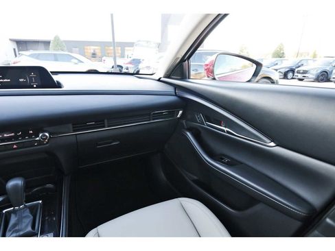 Certified 2025 MAZDA CX-30 AWD 2.5 S w/ Preferred Package image 8