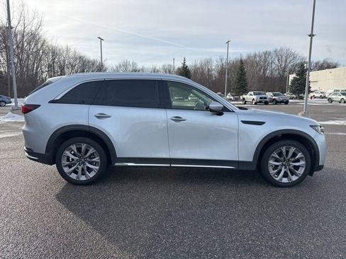 Used 2024 MAZDA CX-90 3.3 Turbo w/ Premium Package image 12