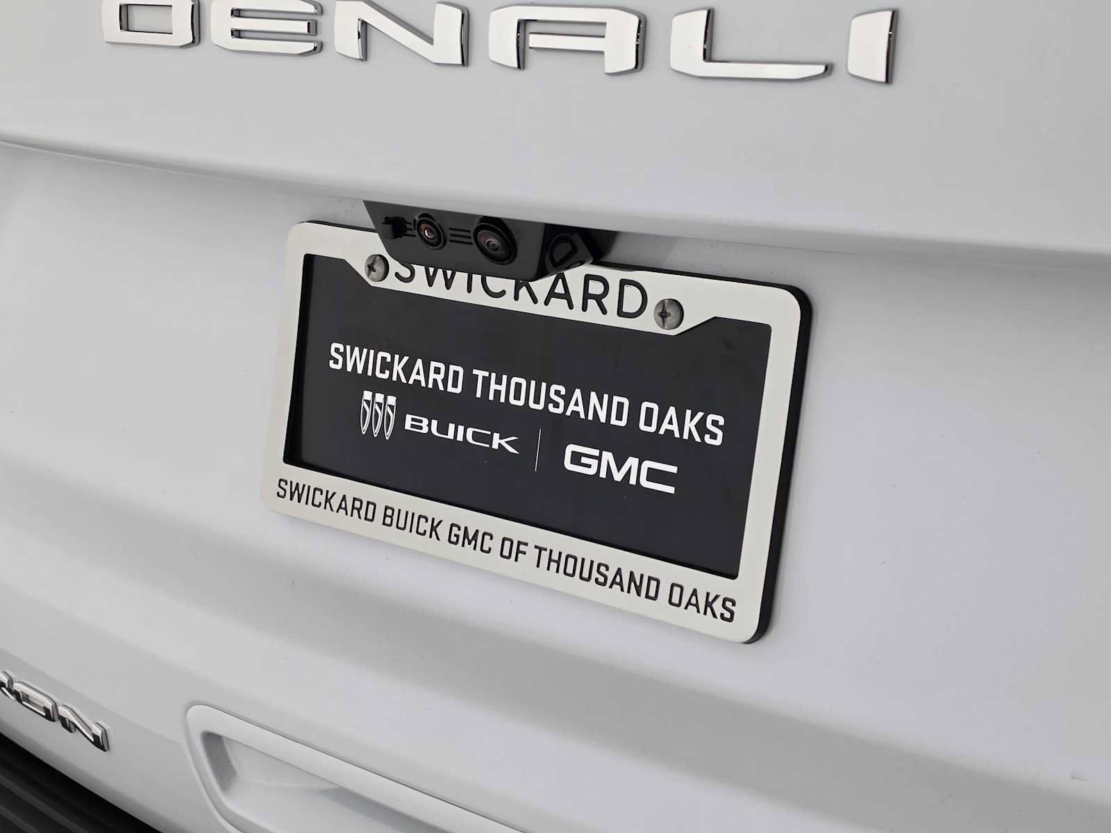 Used 2026 GMC Yukon Denali Ultimate AWD/4WD image 14