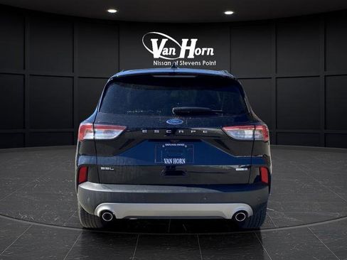 Used 2020 Ford Escape SEL image 6