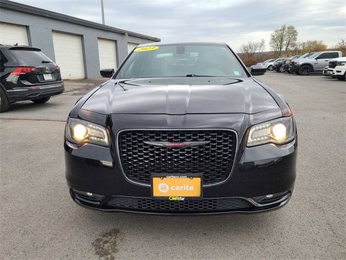 Used 2023 Chrysler 300 S image 3