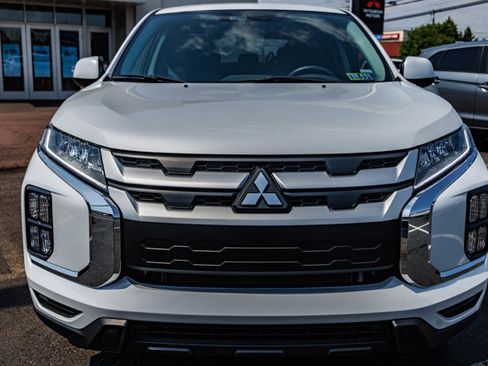 New 2025 Mitsubishi Outlander Sport ES image 2