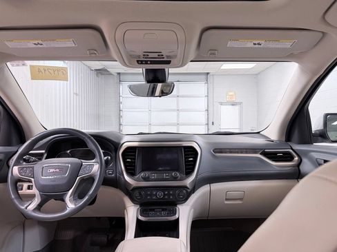 Used 2022 GMC Acadia Denali w/ Denali Ultimate Package FWD image 35