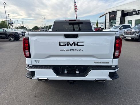 Used 2024 GMC Sierra 1500 Elevation w/ LPO, Elevation Black Package AWD/4WD image 4