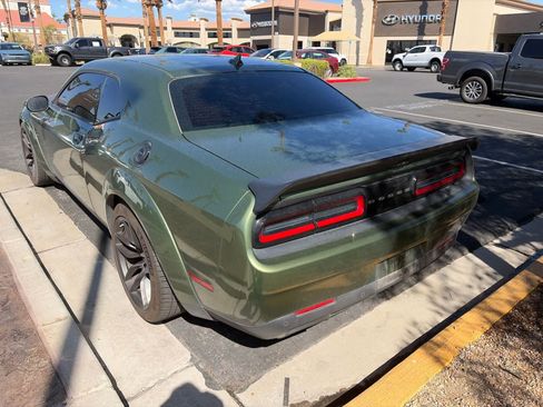 Used 2019 Dodge Challenger SRT Hellcat Redeye RWD image 4