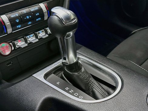 Used 2020 Ford Mustang GT w/ Equipment Group 301A RWD image 17