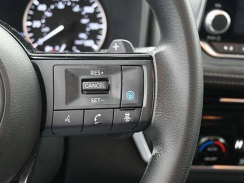 Used 2021 Nissan Rogue SV AWD/4WD image 33