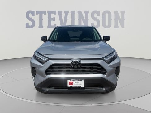 Certified 2025 Toyota RAV4 LE AWD/4WD image 8