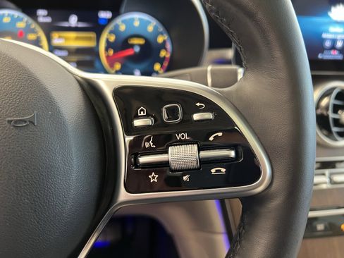 Used 2021 Mercedes-Benz GLC 300 4MATIC image 22