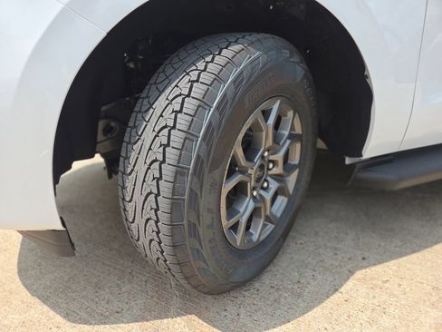 New 2026 Ford Expedition Active RWD image 36