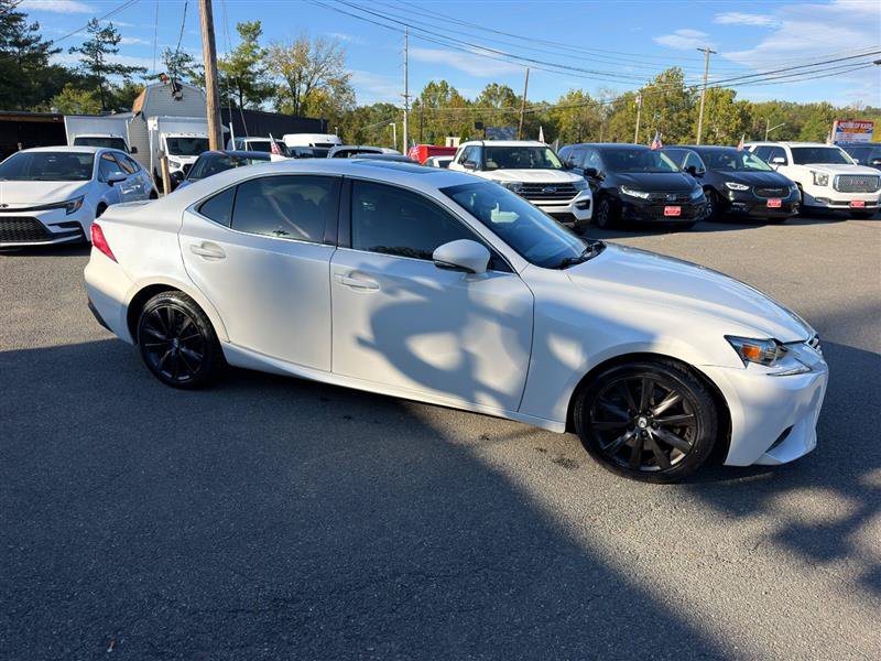 Used 2016 Lexus IS 200t RWD image 7