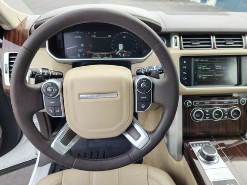 Used 2016 Land Rover Range Rover HSE AWD/4WD image 10