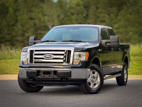 Used 2010 Ford F150 XLT AWD/4WD image 5