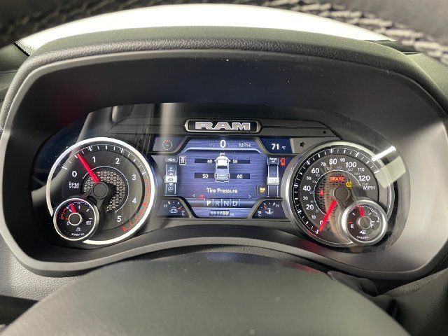 New 2026 RAM 2500 Big Horn AWD/4WD image 4