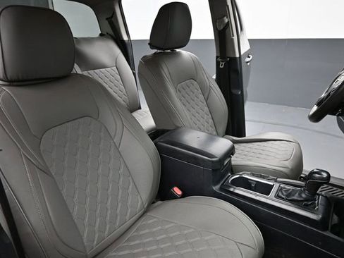 Used 2018 Toyota Tacoma SR w/ SR Convenience Package RWD image 25