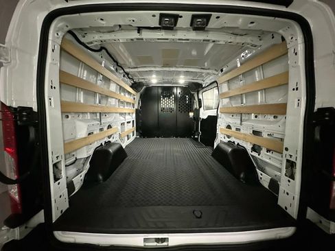 Used 2025 Ford Transit 250 Low Roof w/ Exterior Upgrade Package RWD image 31