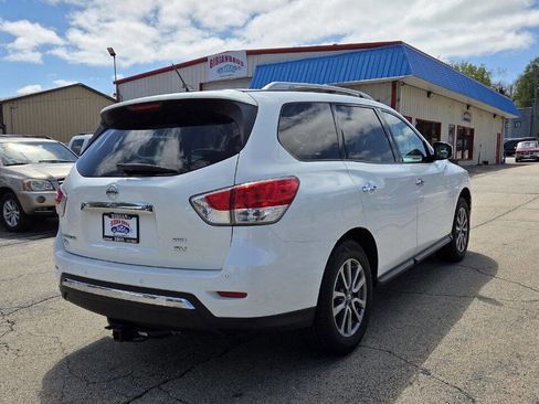 Used 2014 Nissan Pathfinder SV AWD/4WD image 5