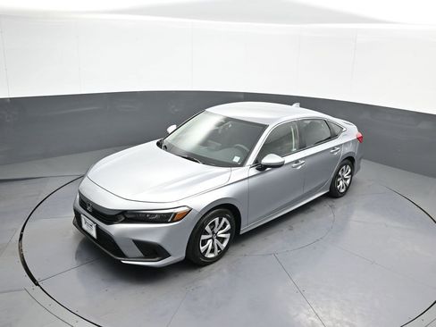 Certified 2023 Honda Civic LX image 33