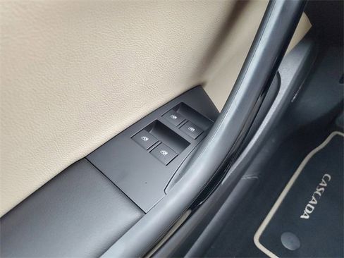 Used 2017 Buick Cascada Premium image 20