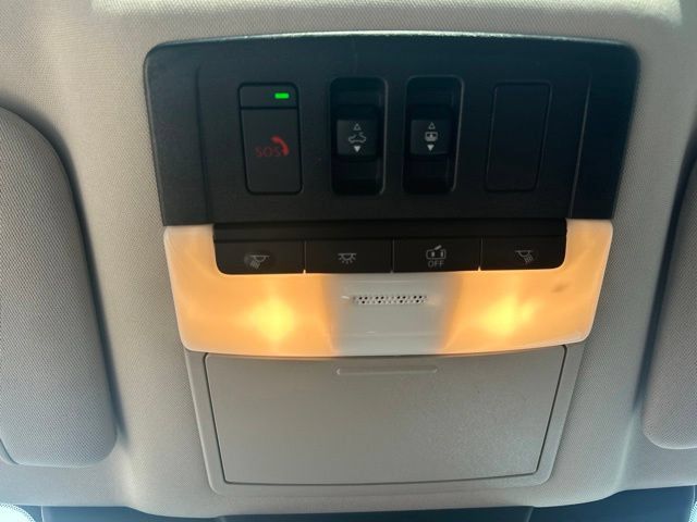 Used 2024 Nissan Pathfinder Platinum w/ Cargo Package AWD/4WD image 30