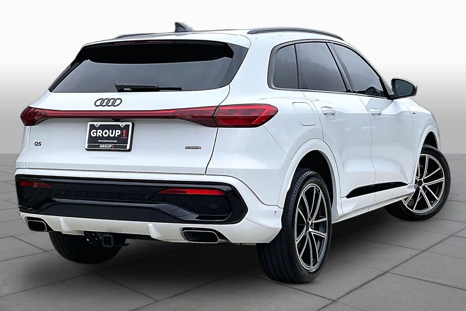 Used 2026 Audi Q5 Premium Plus w/ Premium Plus AWD/4WD image 13