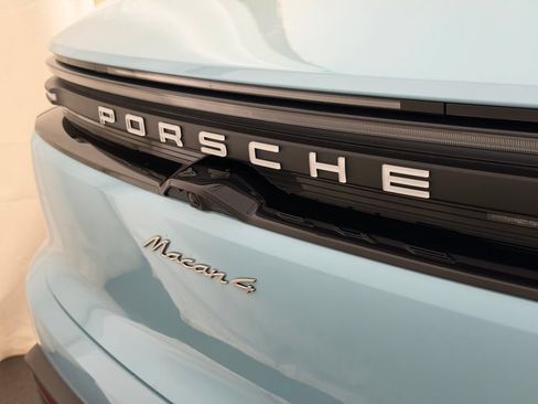 Certified 2026 Porsche Macan 4 Electric AWD/4WD image 25