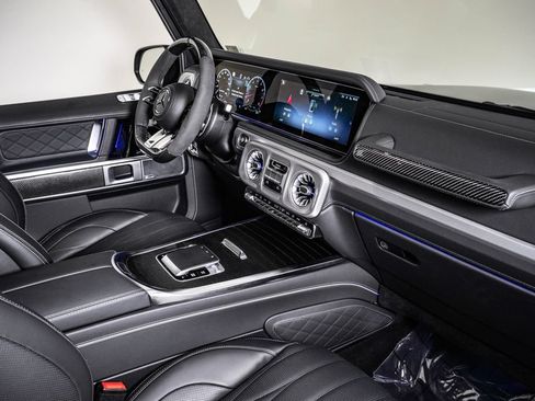 Used 2025 Mercedes-Benz G 63 AMG 4MATIC image 15